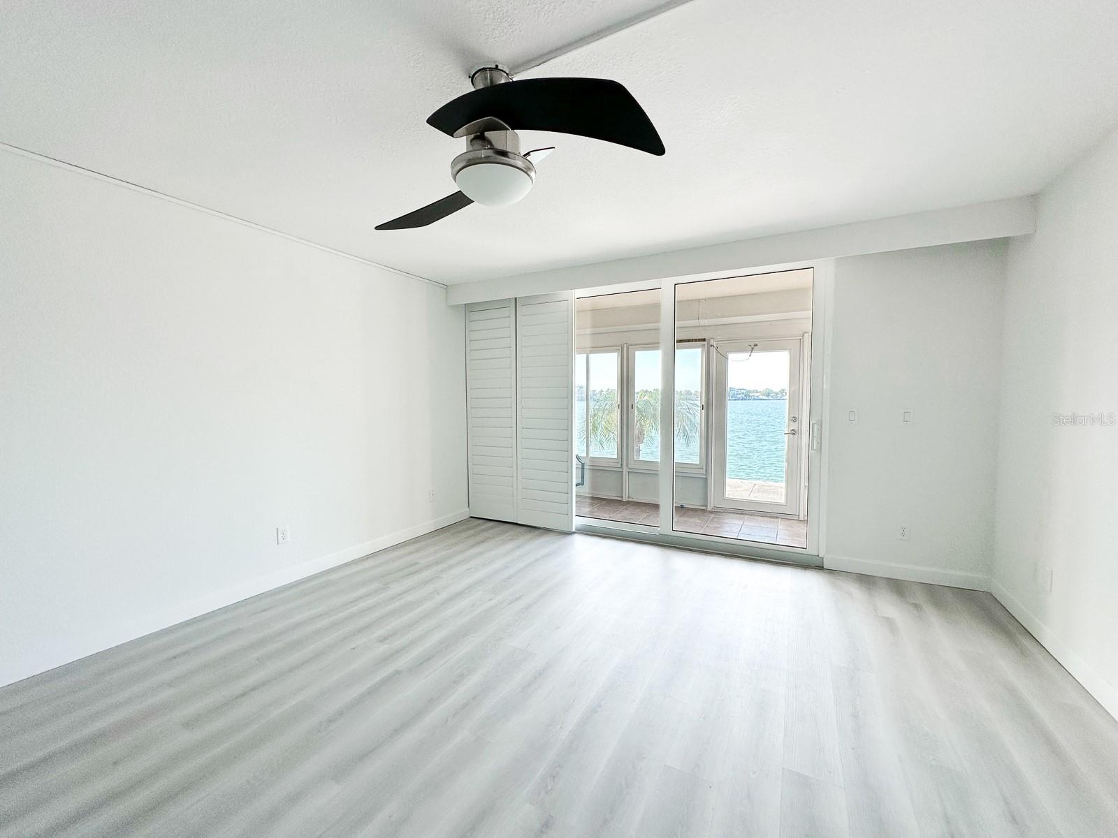 BAY ISLAND GROUP 11 - Residential Lease