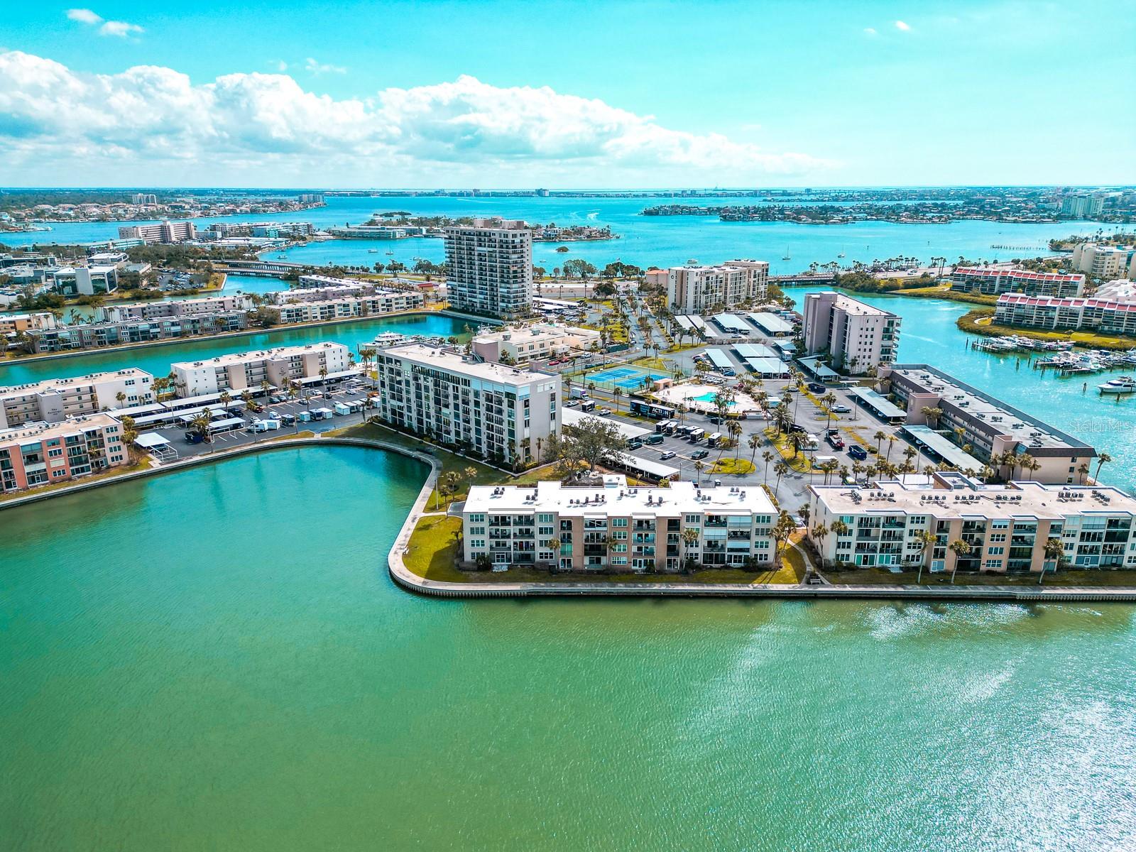 BAY ISLAND GROUP 11 - Residential Lease