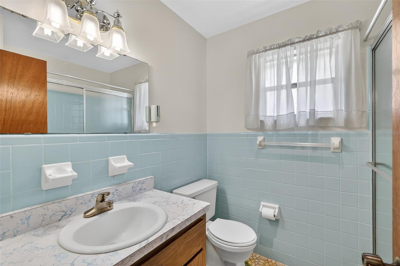 MI-LU ESTATES - Residential