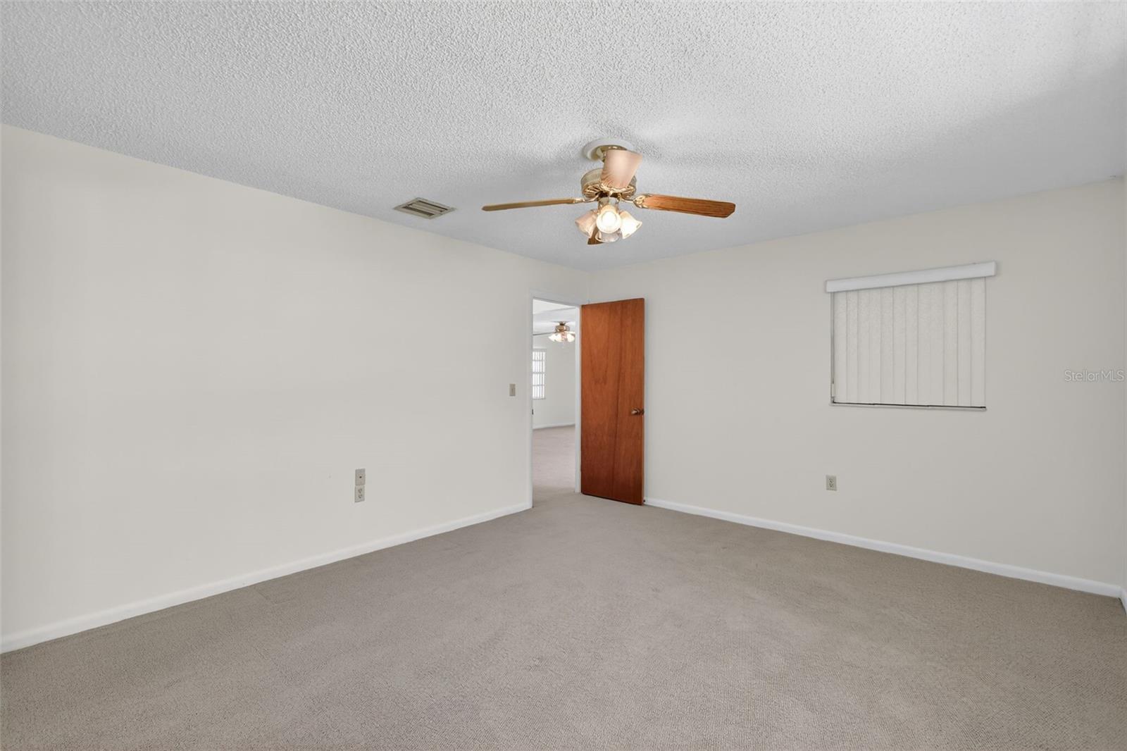 MI-LU ESTATES - Residential