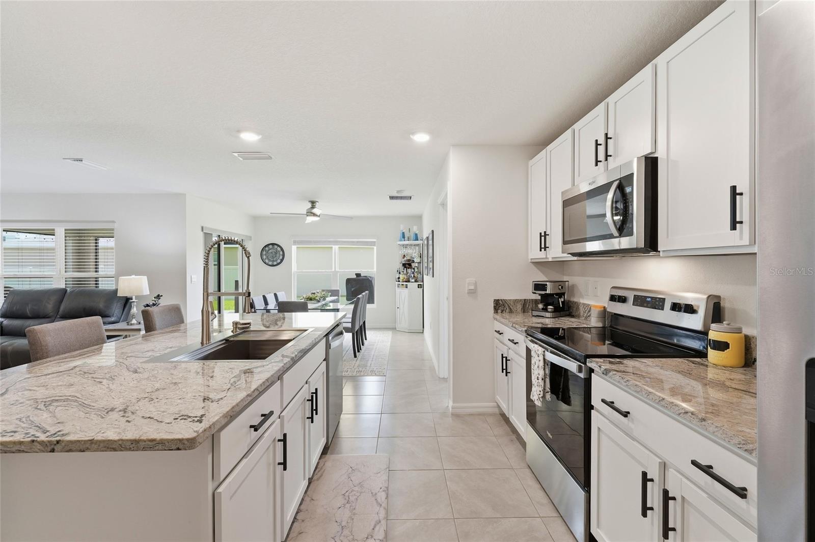 SILVERSTONE NORTH - Residential