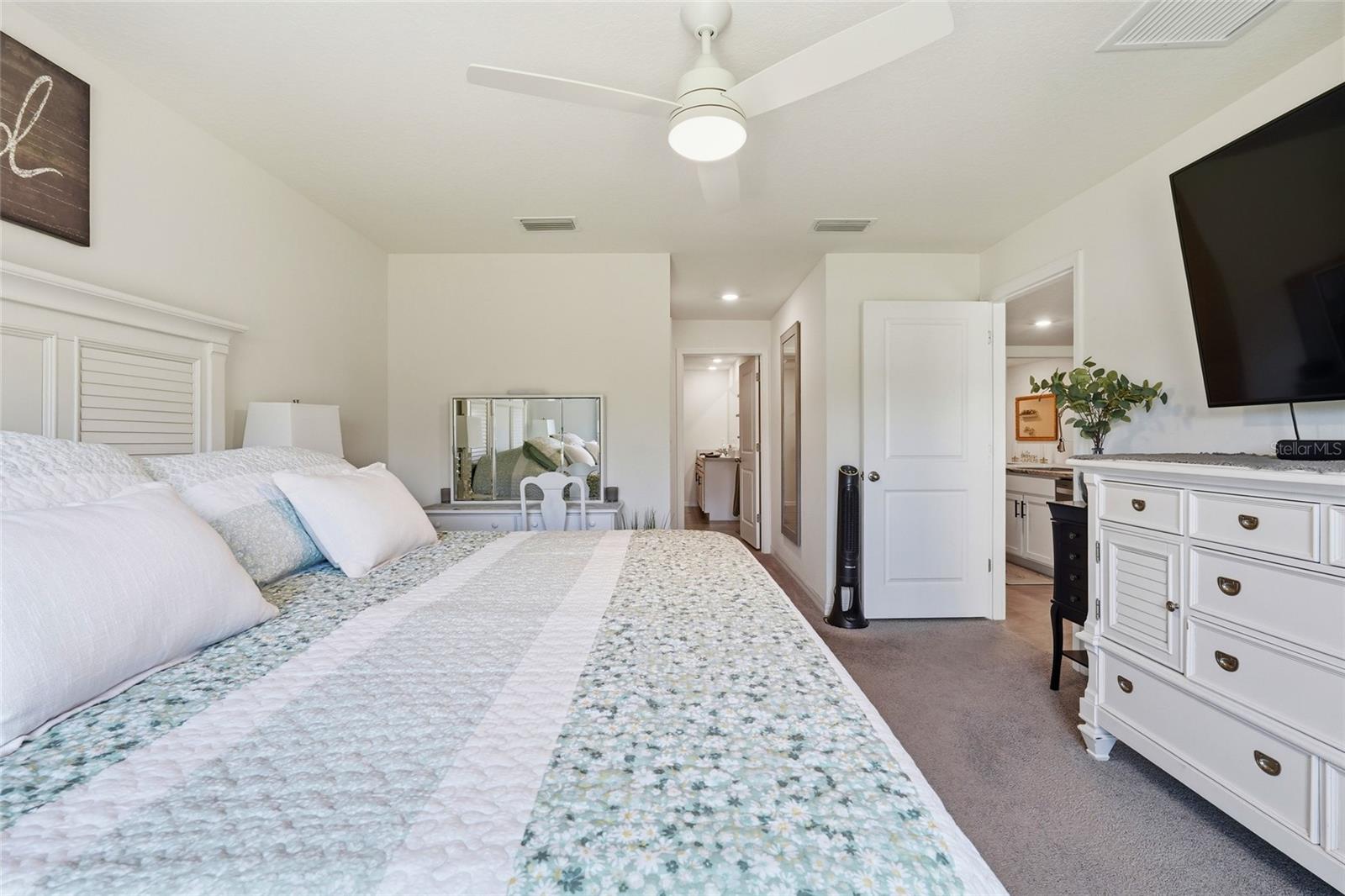 SILVERSTONE NORTH - Residential