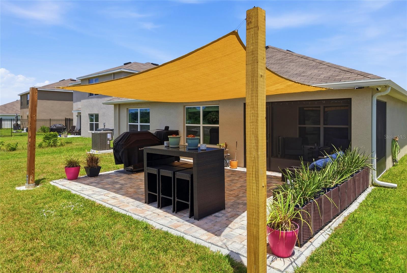 SILVERSTONE NORTH - Residential