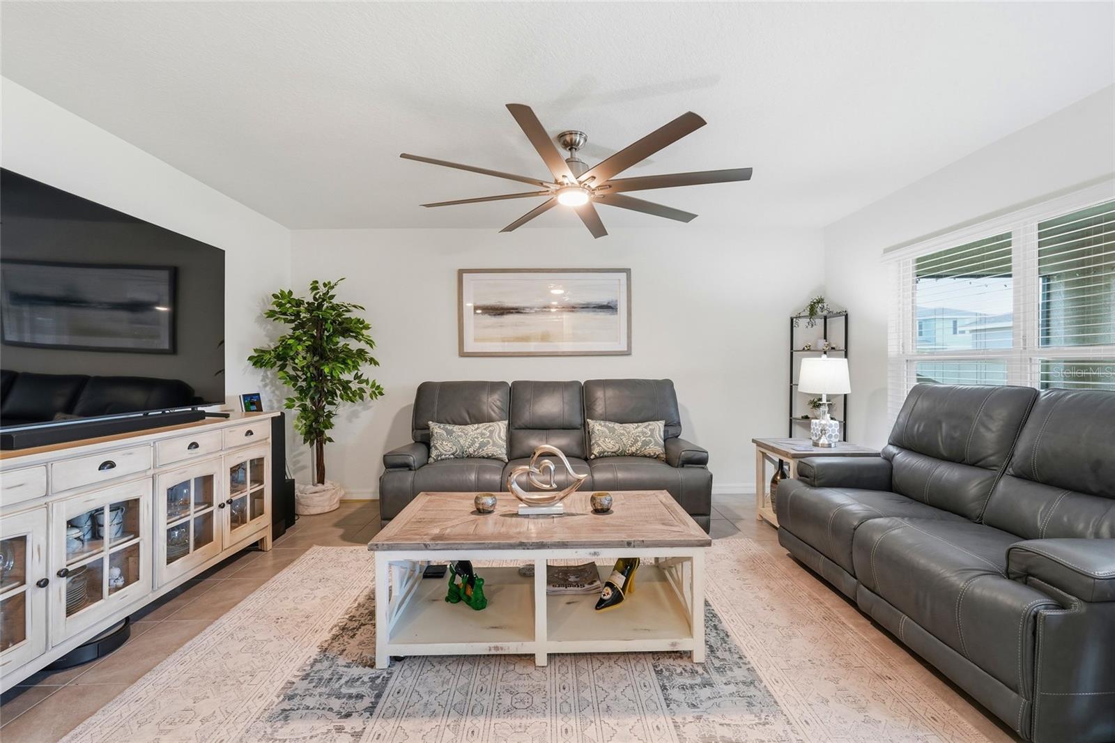 SILVERSTONE NORTH - Residential
