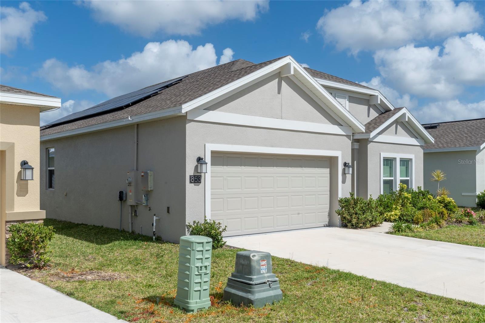 853 LAUREL VIEW WAY