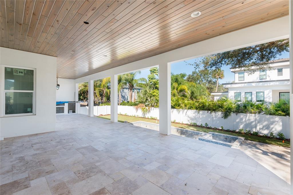 SUNSET PARK - Residential