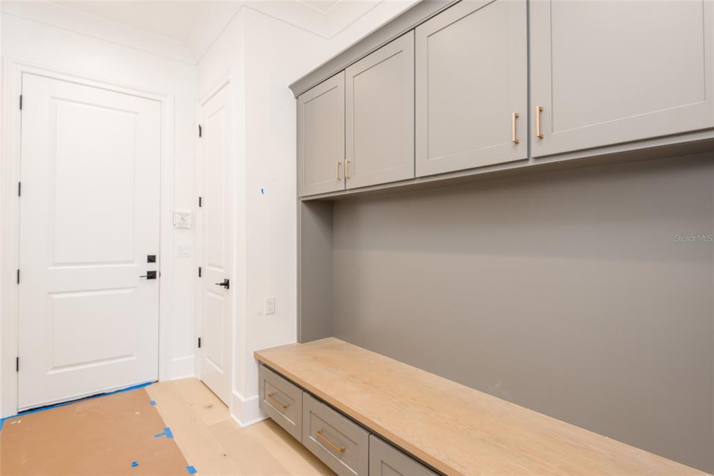 SUNSET PARK - Residential