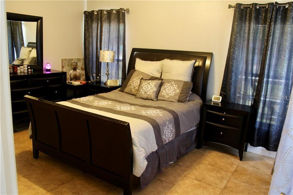 ACREAGE & UNREC - Residential Lease