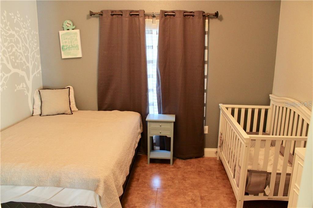 ACREAGE & UNREC - Residential Lease