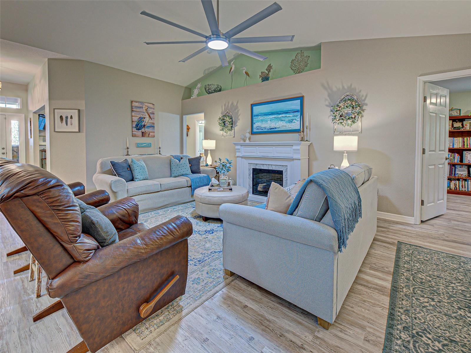 PUNTA GORDA ISLES SEC 20 - Residential