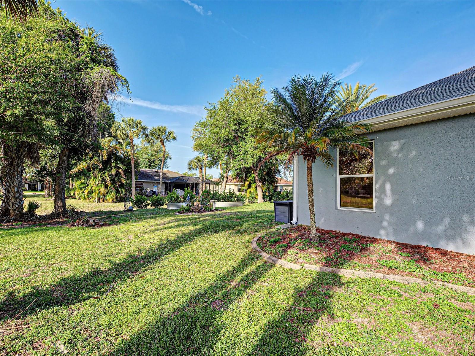 PUNTA GORDA ISLES SEC 20 - Residential
