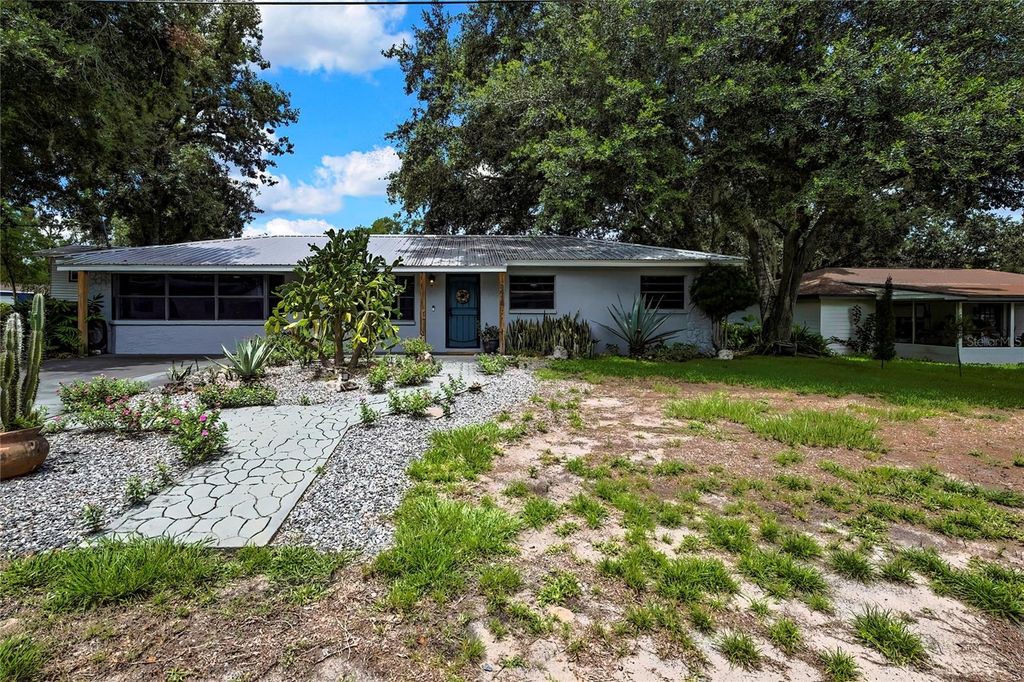 Photo of 3415 Riverdale Drive, Dade City, FL 33523 (MLS # W7877183)