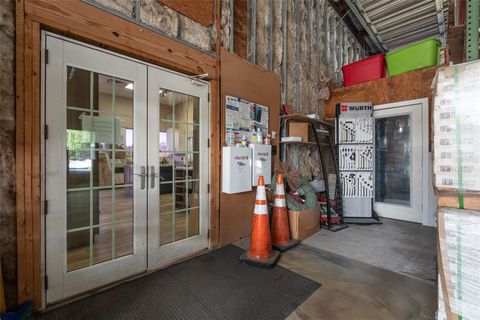 Tiny photo for 14131 NE Highway 27 Alt, Williston, FL 32696 (MLS # OM722611)