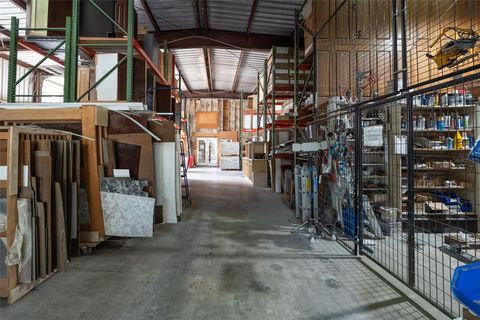 Tiny photo for 14131 NE Highway 27 Alt, Williston, FL 32696 (MLS # OM722611)