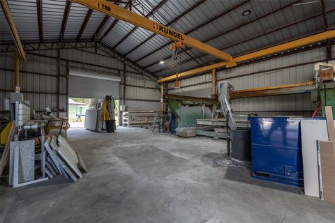 Tiny photo for 14131 NE Highway 27 Alt, Williston, FL 32696 (MLS # OM722611)