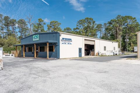 Tiny photo for 14131 NE Highway 27 Alt, Williston, FL 32696 (MLS # OM722611)