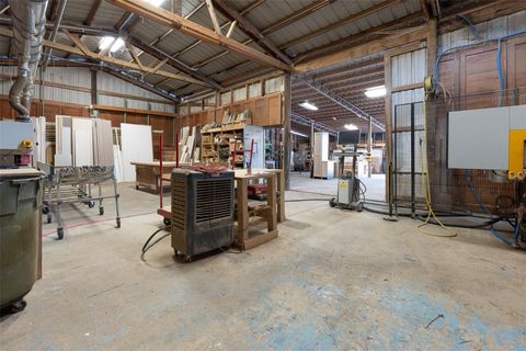 Tiny photo for 14131 NE Highway 27 Alt, Williston, FL 32696 (MLS # OM722611)