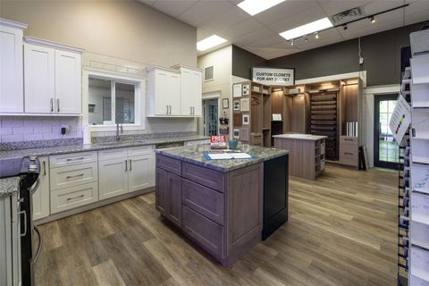 Tiny photo for 14131 NE Highway 27 Alt, Williston, FL 32696 (MLS # OM722611)