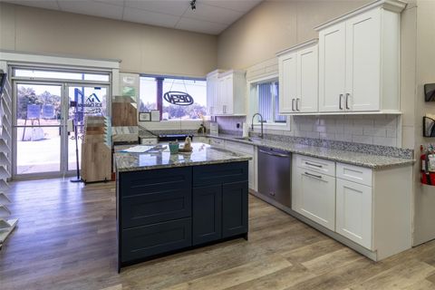 Tiny photo for 14131 NE Highway 27 Alt, Williston, FL 32696 (MLS # OM722611)