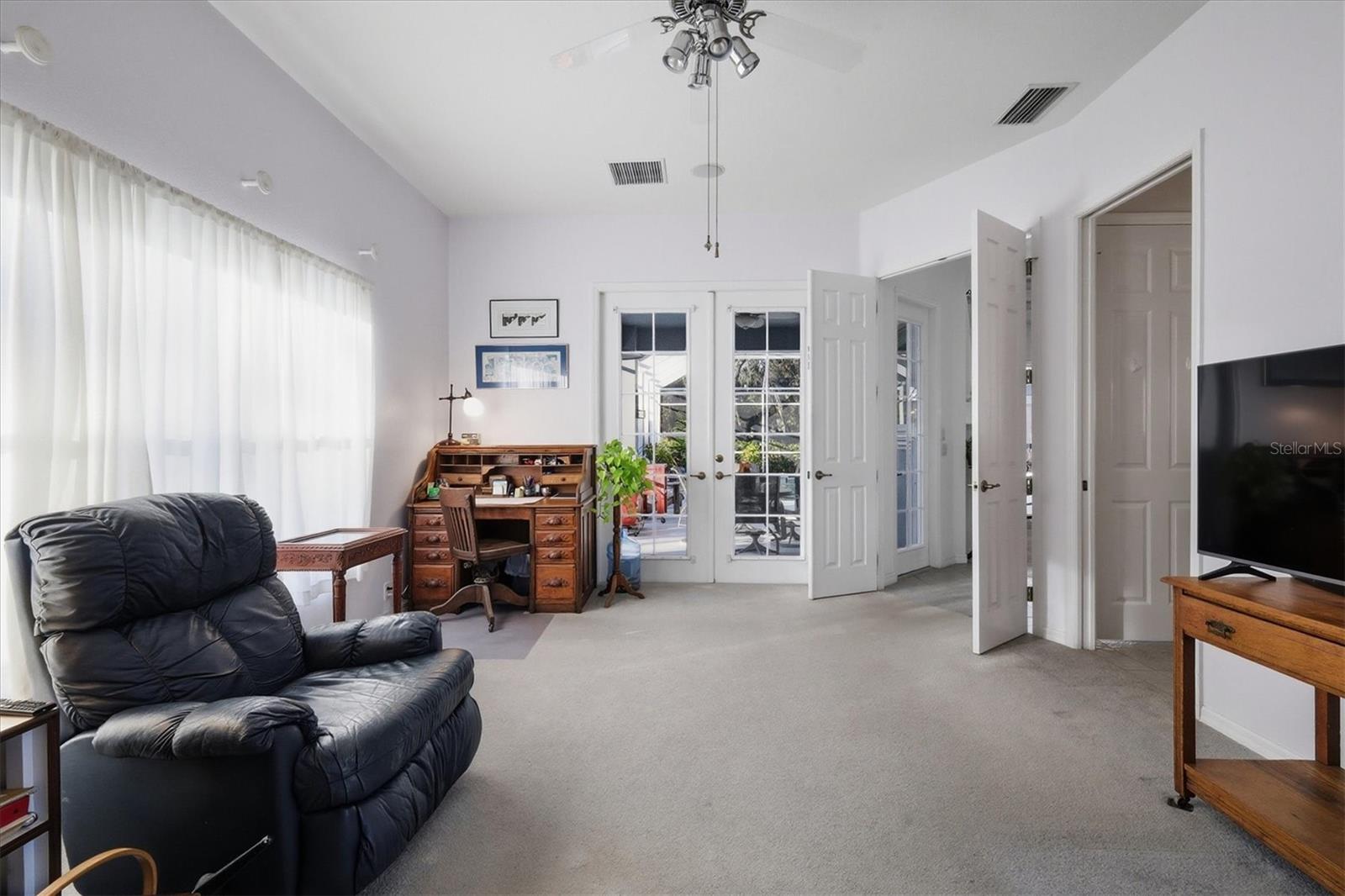 SANDALWOOD - Residential