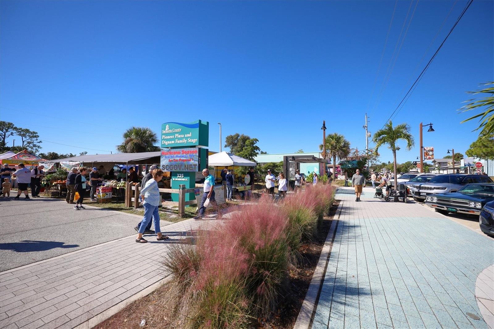 SANDALWOOD - Residential