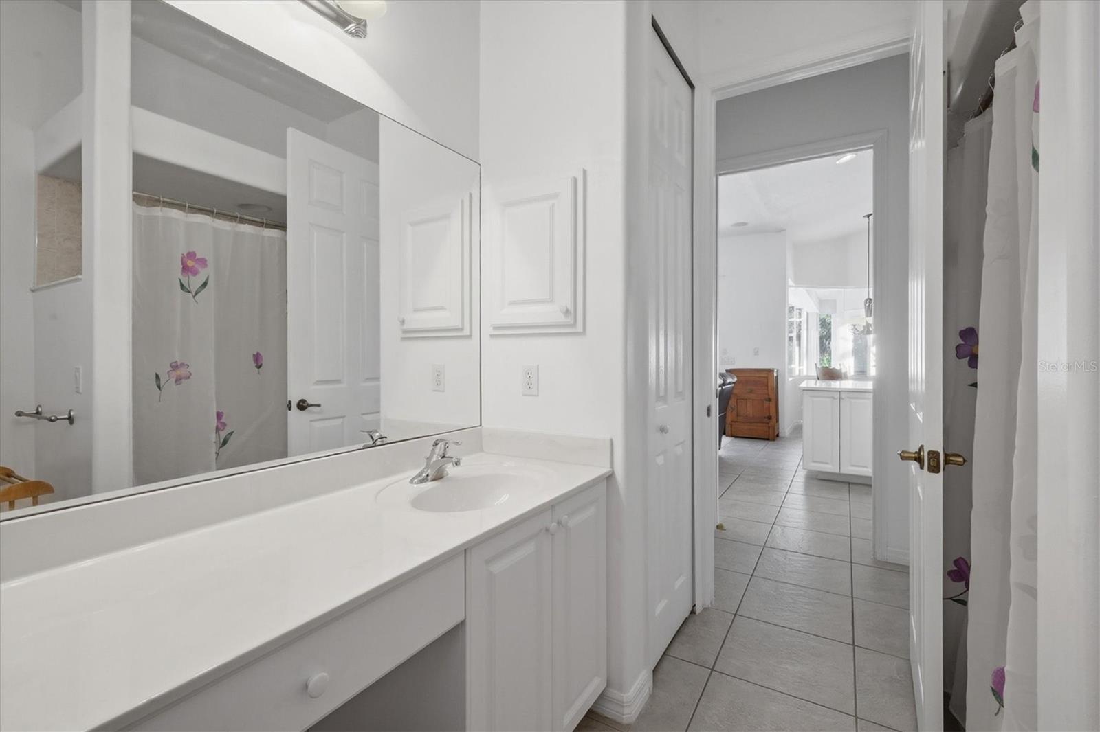 SANDALWOOD - Residential