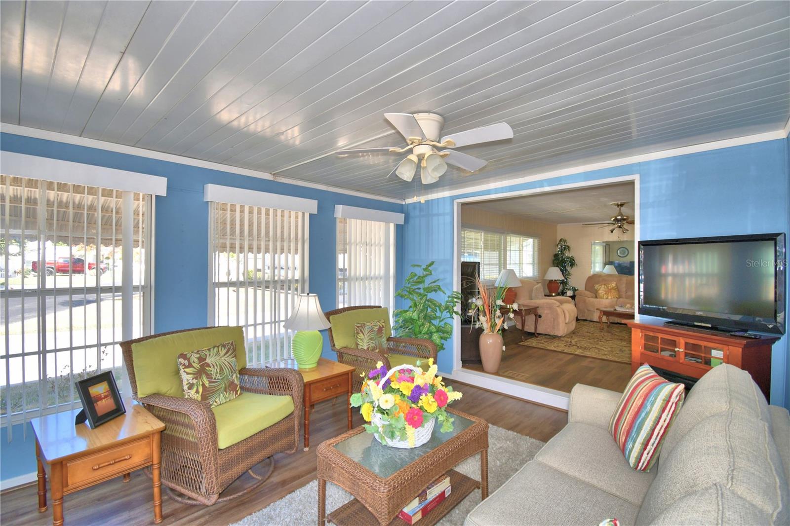 ARIANA SHORES MHP - Residential