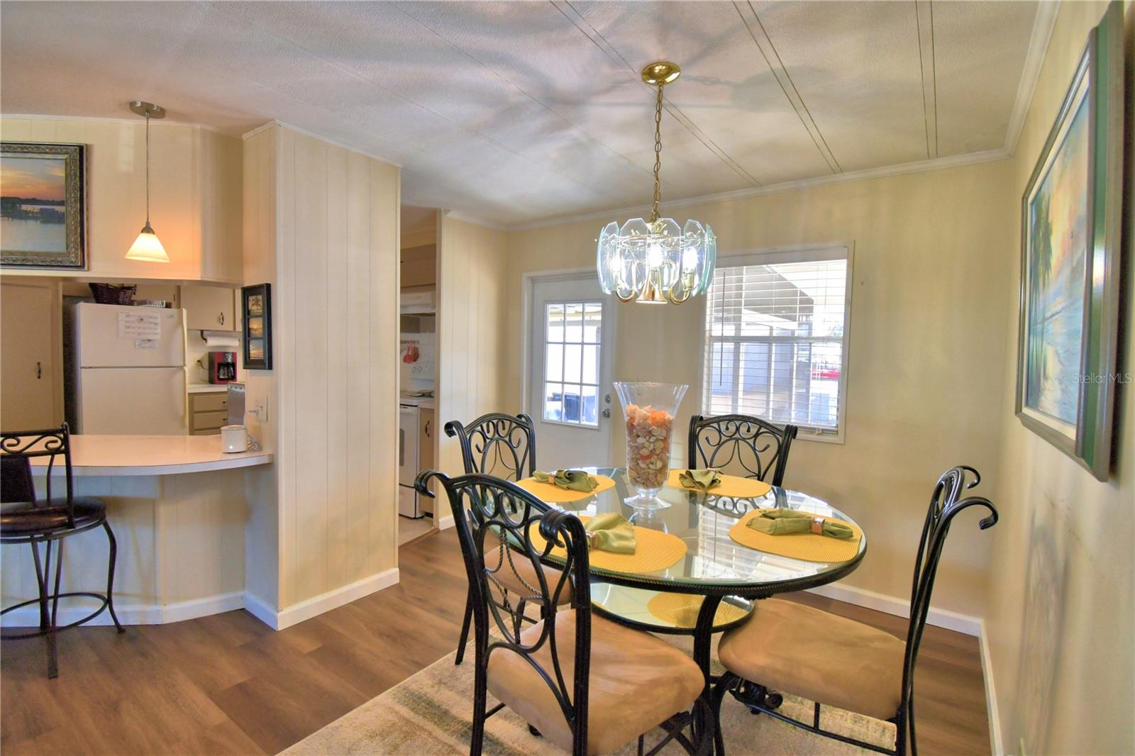 ARIANA SHORES MHP - Residential