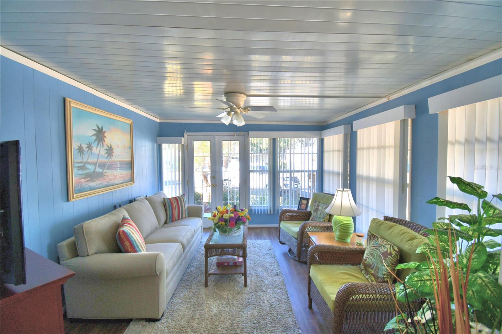 ARIANA SHORES MHP - Residential