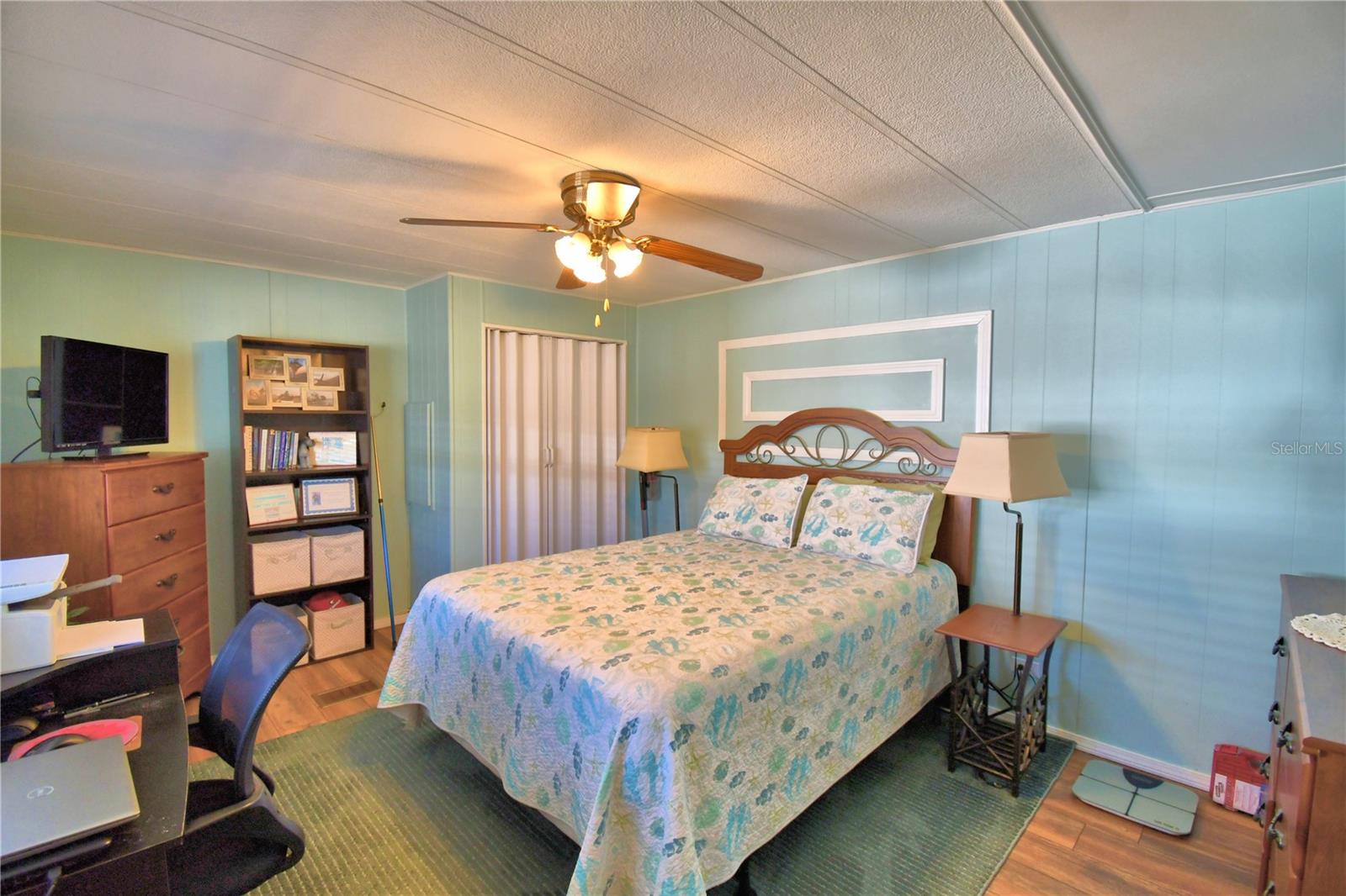 ARIANA SHORES MHP - Residential