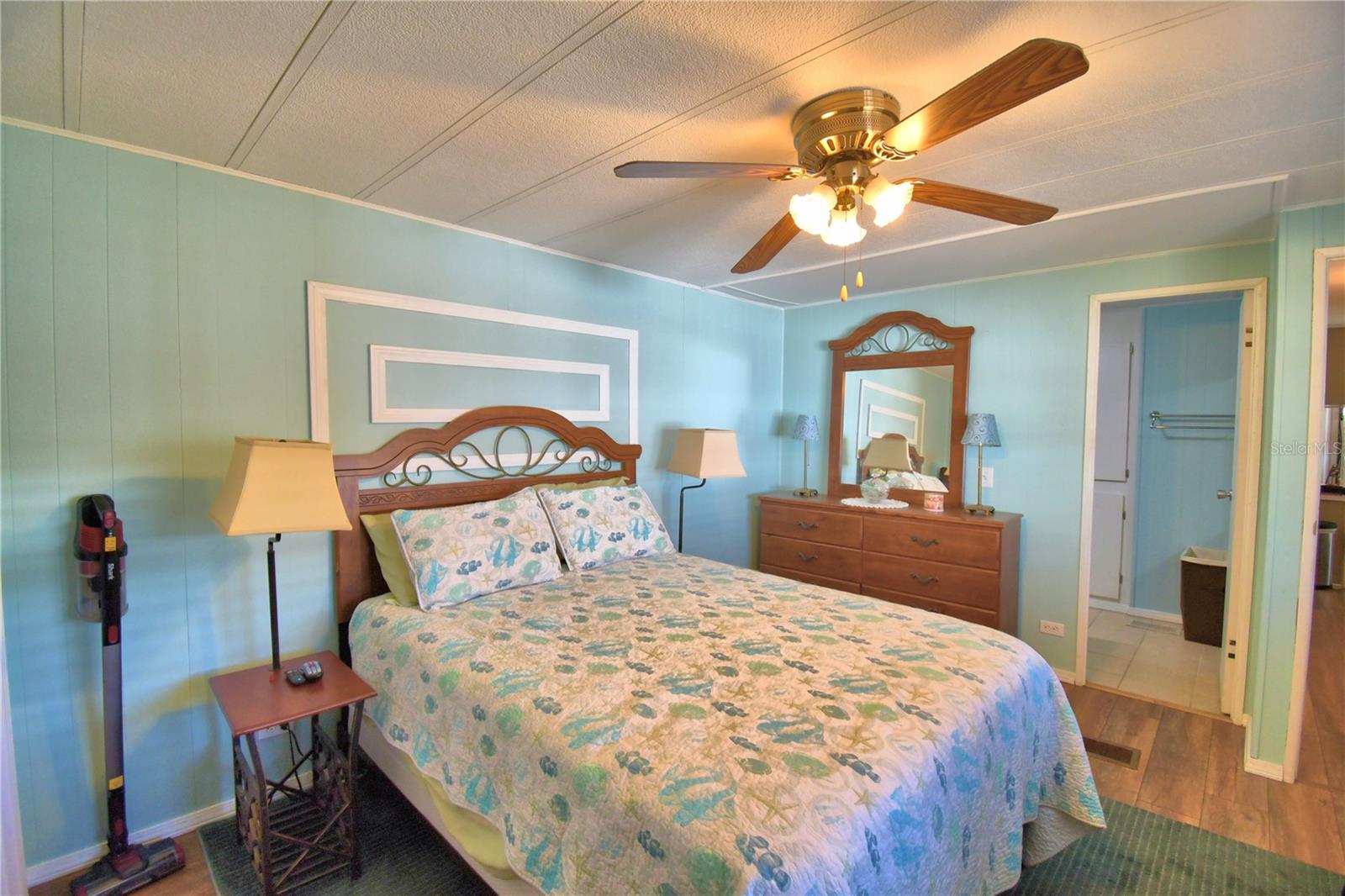 ARIANA SHORES MHP - Residential