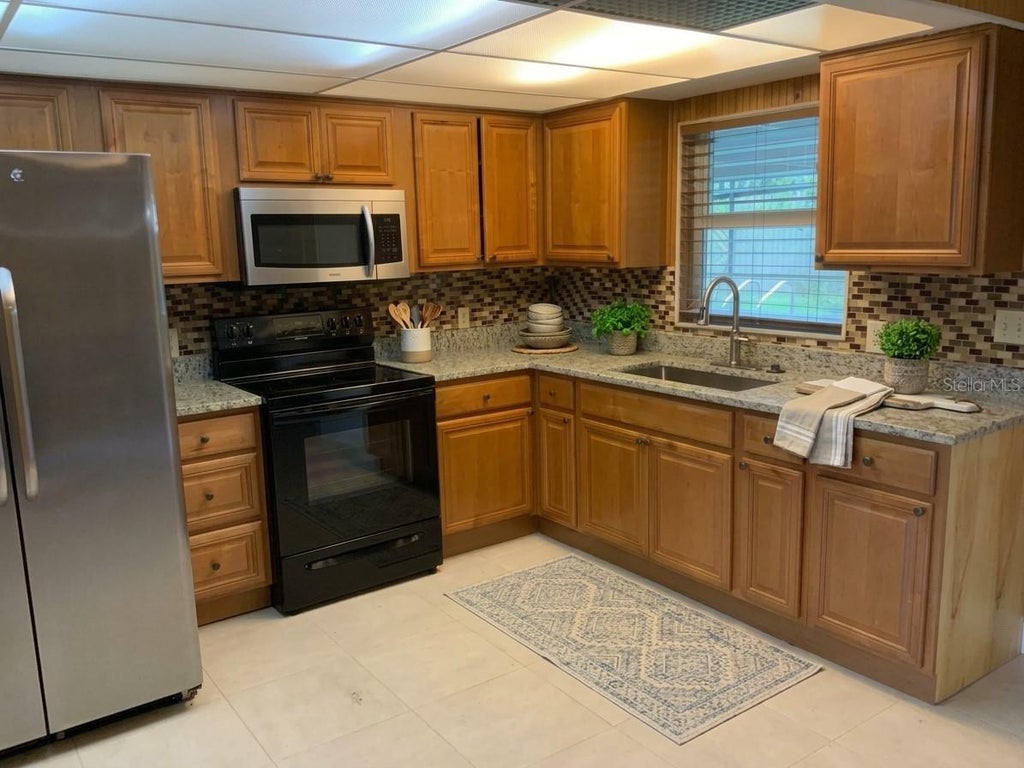 Photo of 4011 Westminster Drive, Sarasota, FL 34241 (MLS # A4706794)