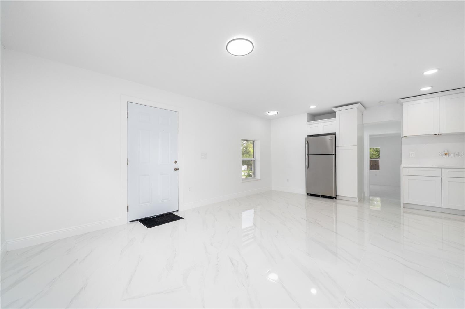 5621 LUNSFORD DRIVE