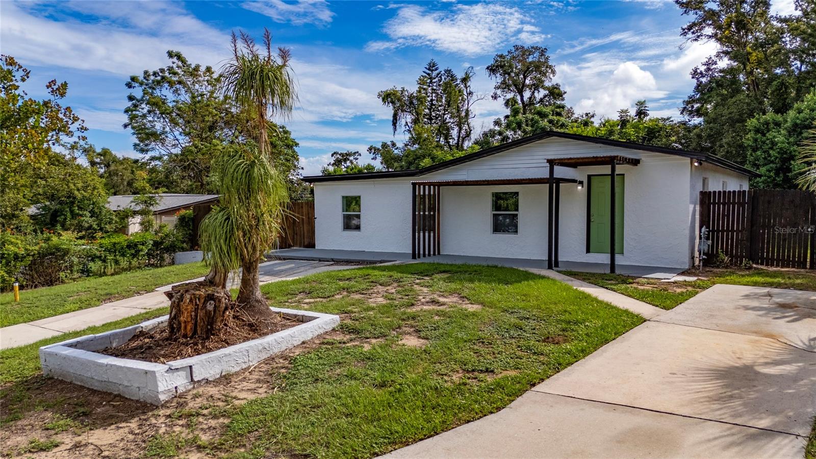 5621 LUNSFORD DRIVE