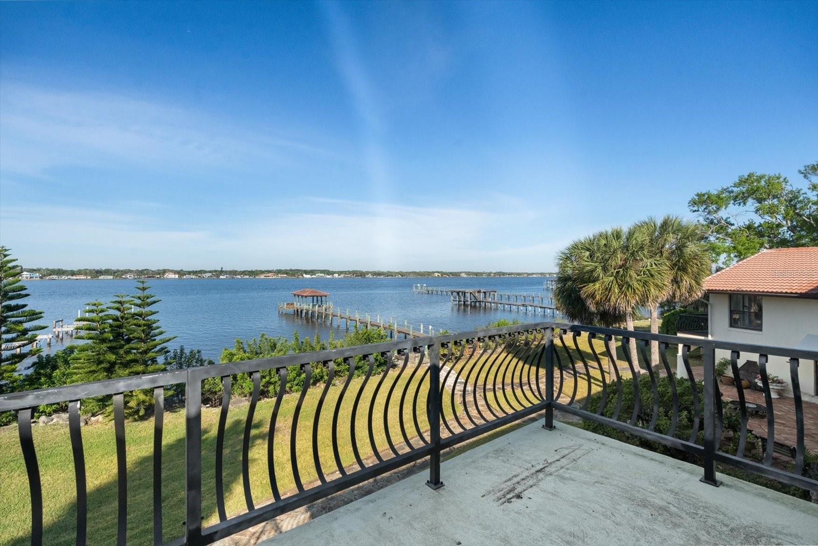 RIVERFRONT-JOHN ANDERSON S - Residential