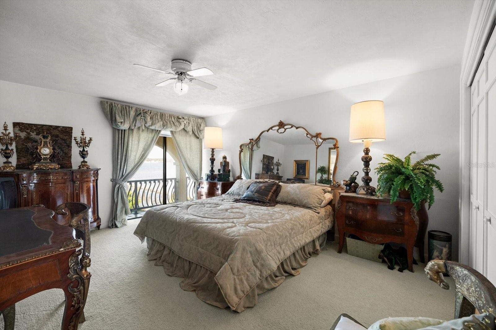 RIVERFRONT-JOHN ANDERSON S - Residential