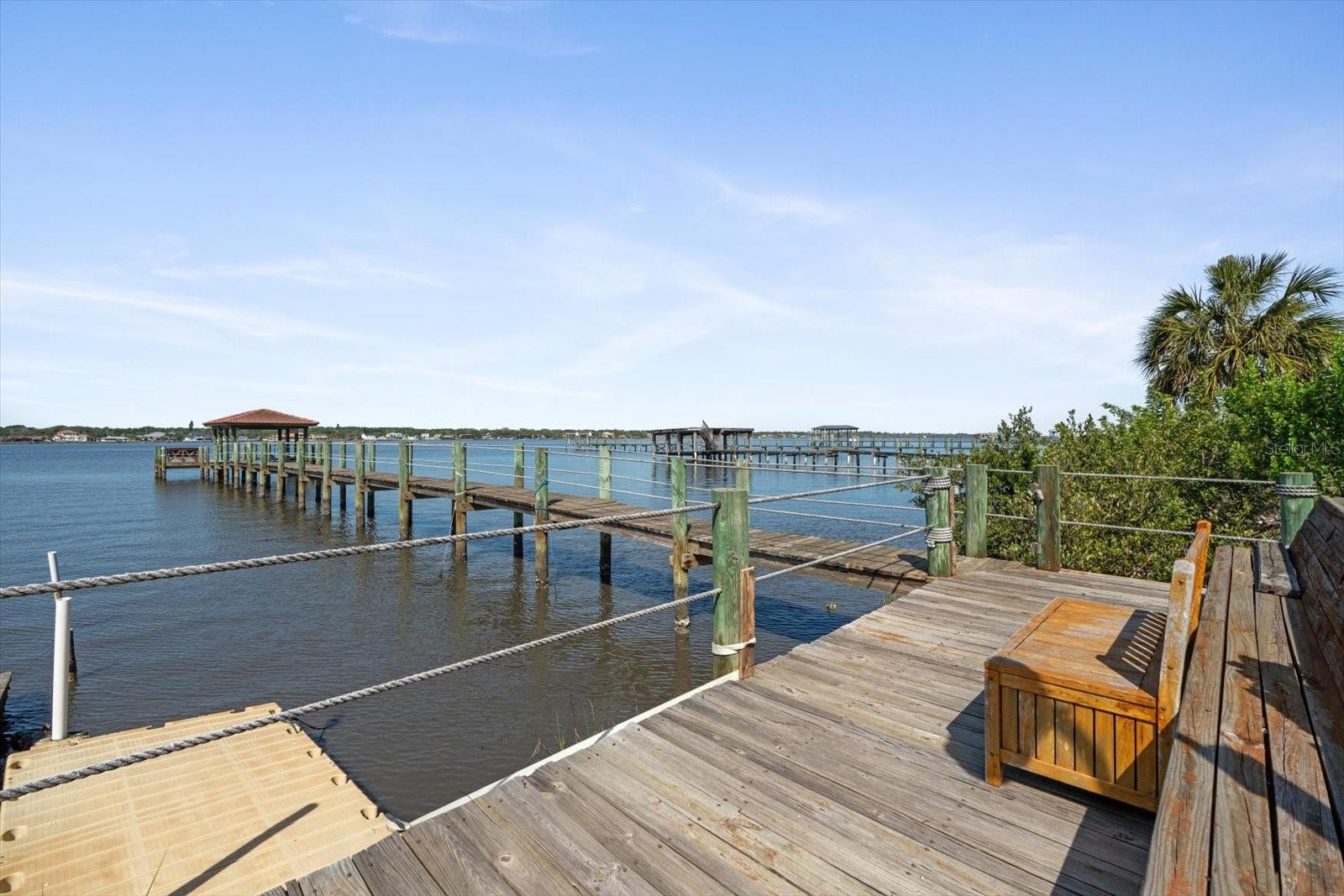 RIVERFRONT-JOHN ANDERSON S - Residential