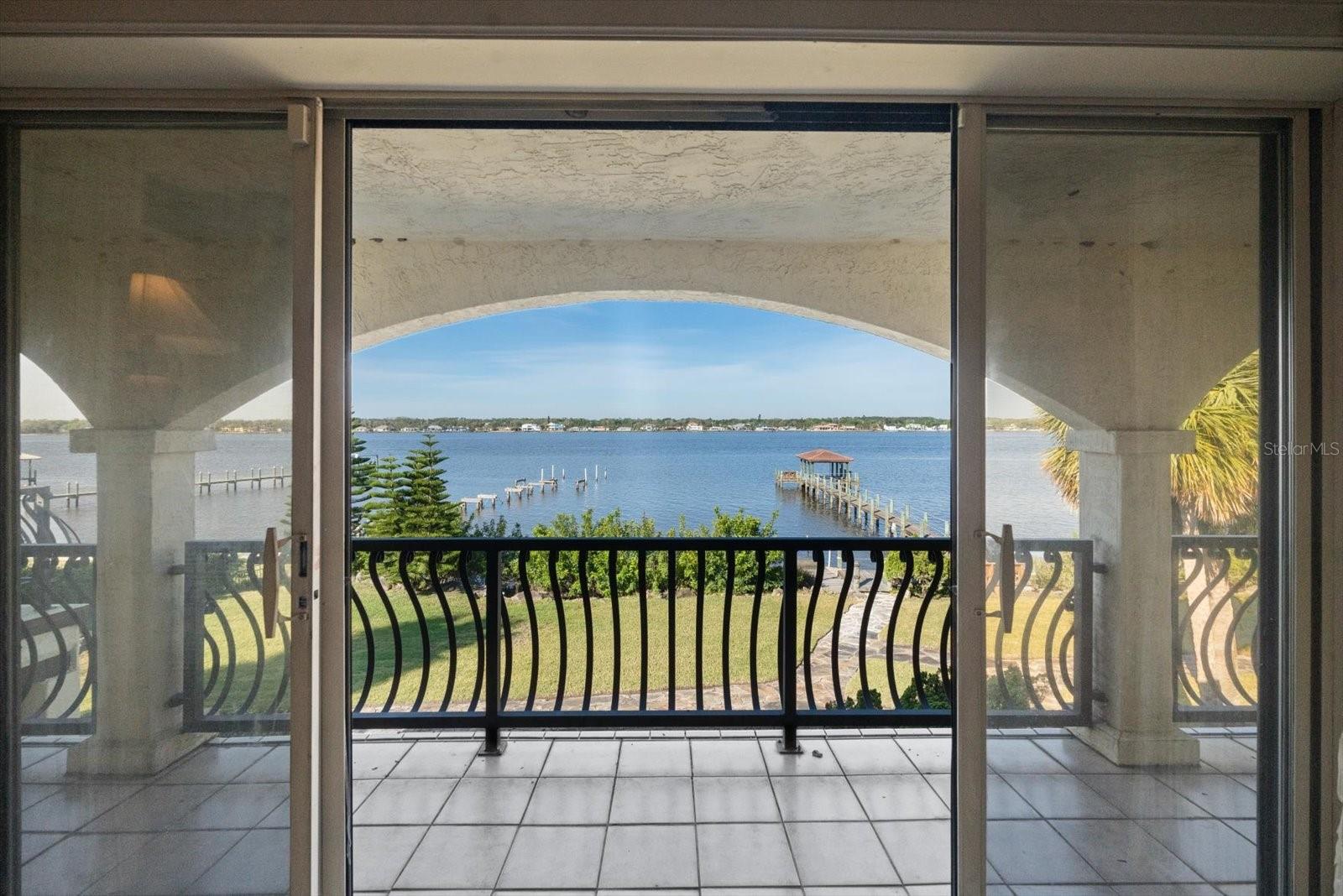 RIVERFRONT-JOHN ANDERSON S - Residential