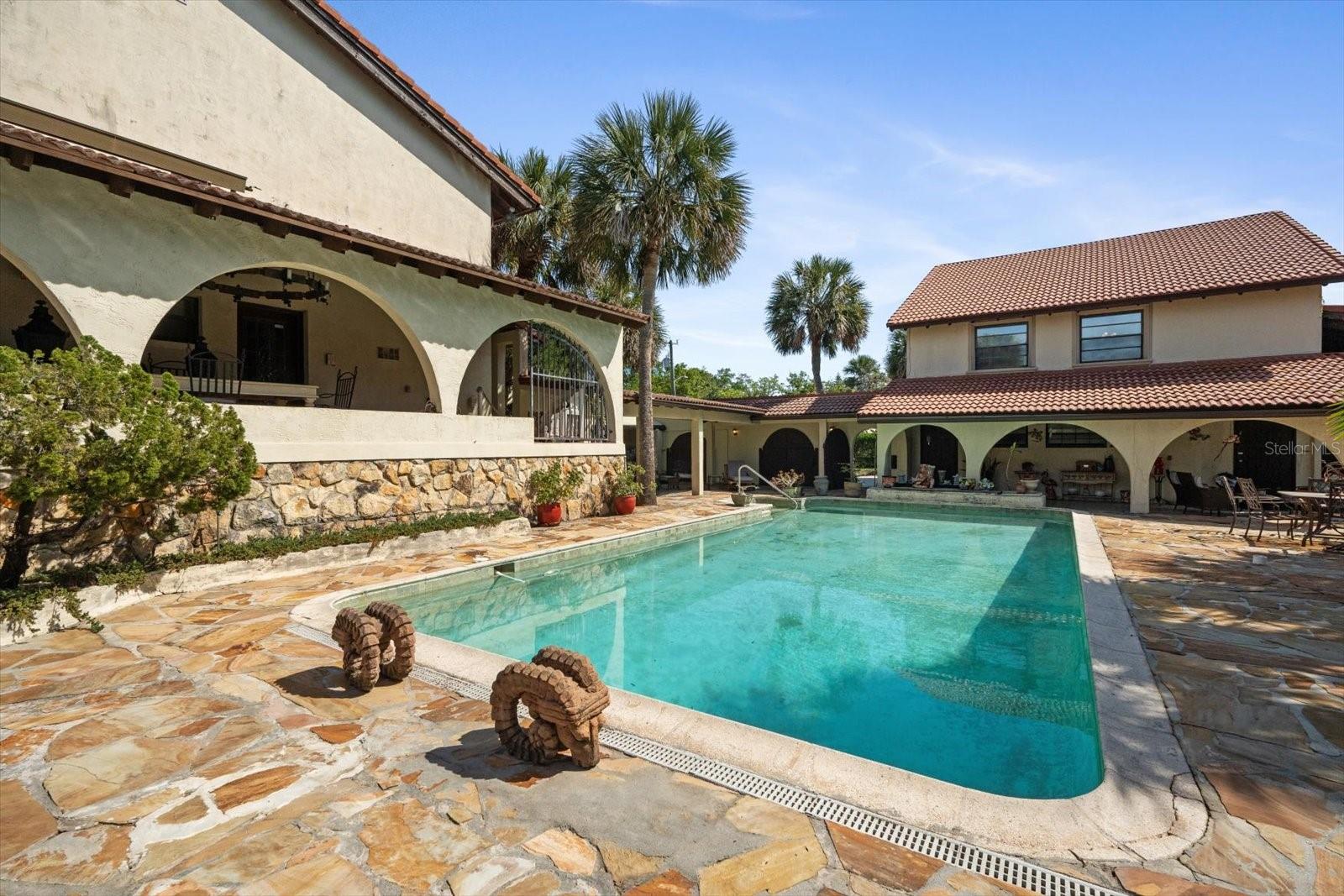 RIVERFRONT-JOHN ANDERSON S - Residential