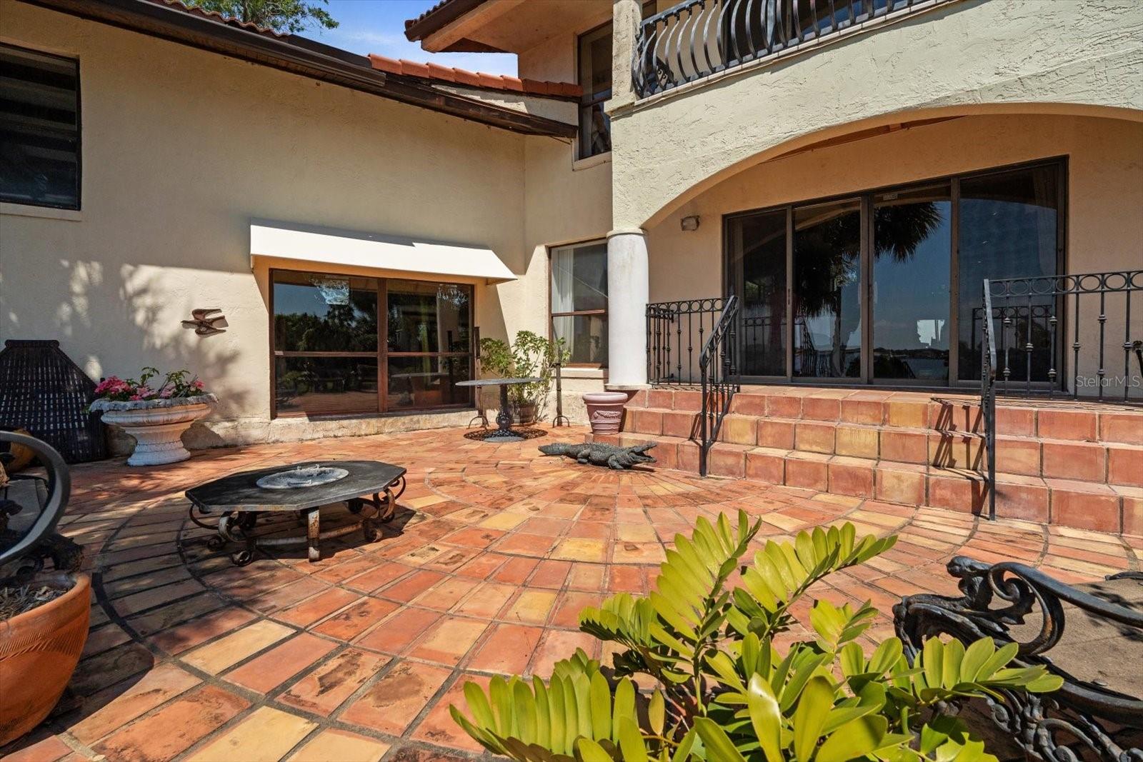 RIVERFRONT-JOHN ANDERSON S - Residential