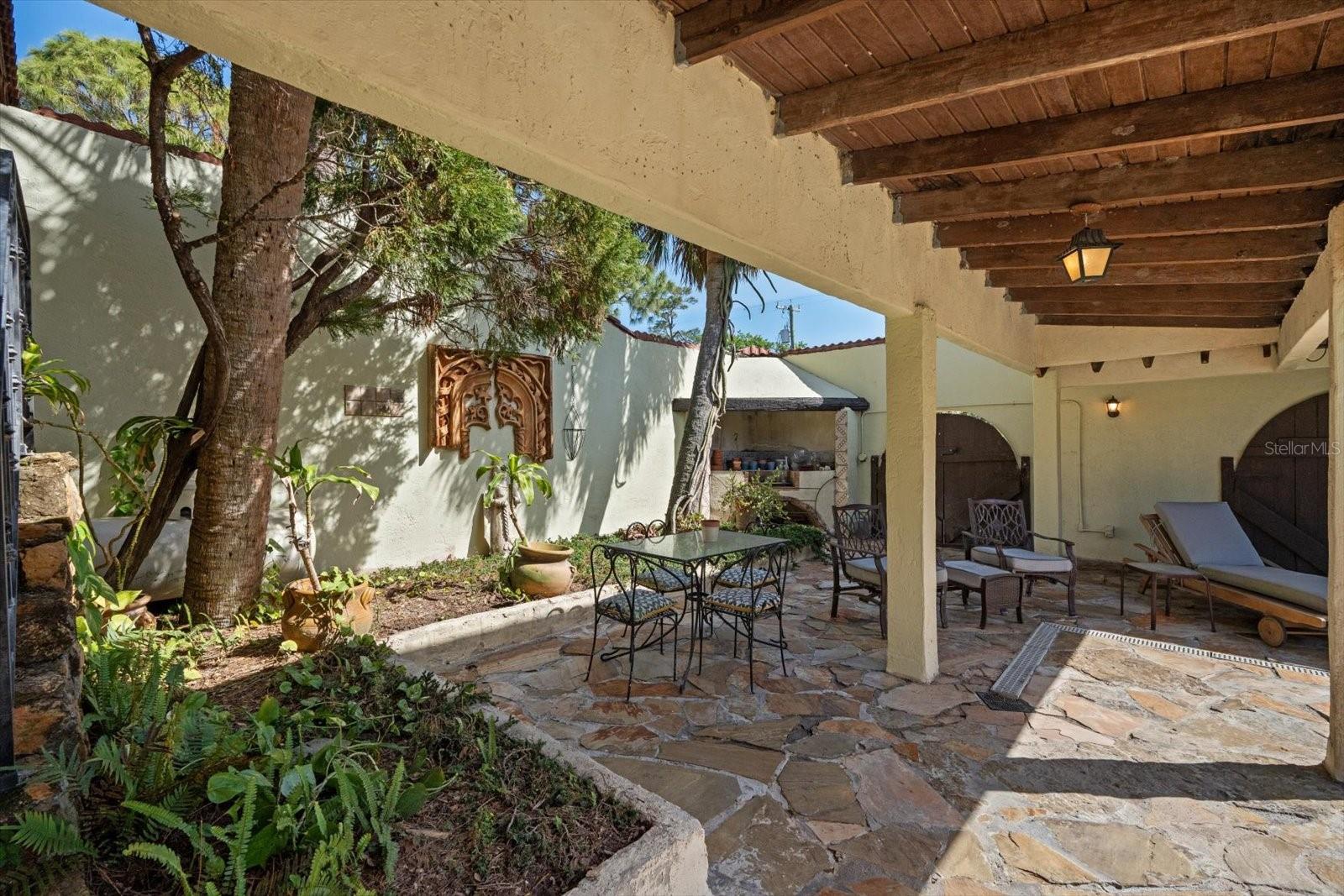 RIVERFRONT-JOHN ANDERSON S - Residential