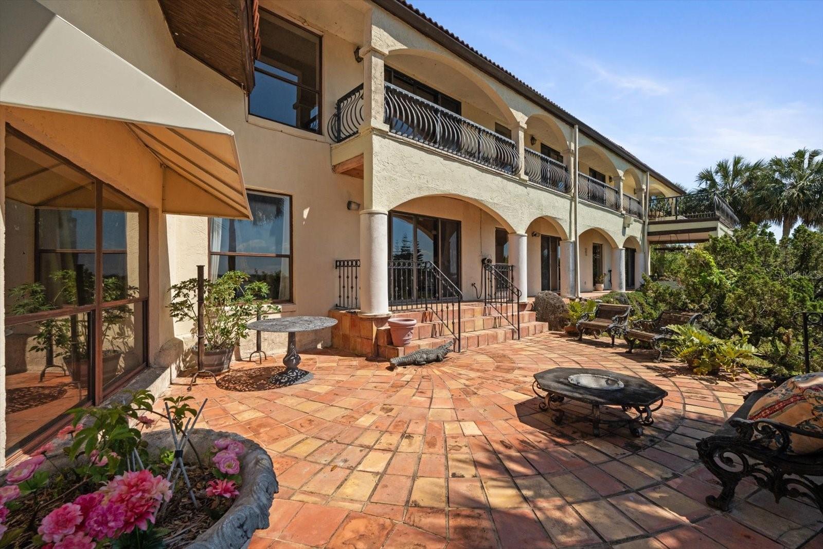 RIVERFRONT-JOHN ANDERSON S - Residential