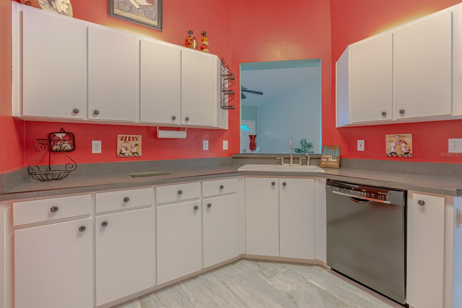 Flomich Garden Sec Holly Hill Heights - Residential