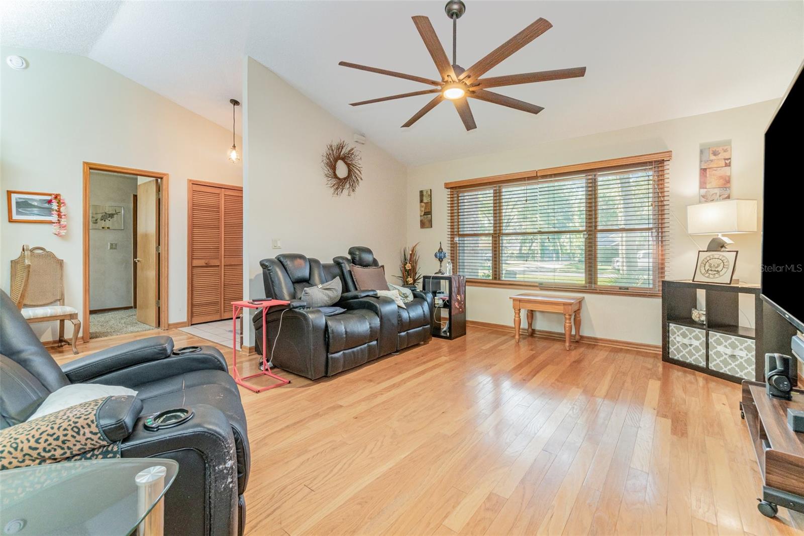 BLUE SPRINGS LANDING - Residential