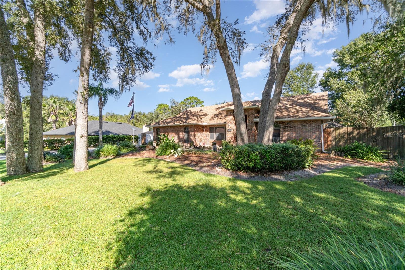 BLUE SPRINGS LANDING - Residential