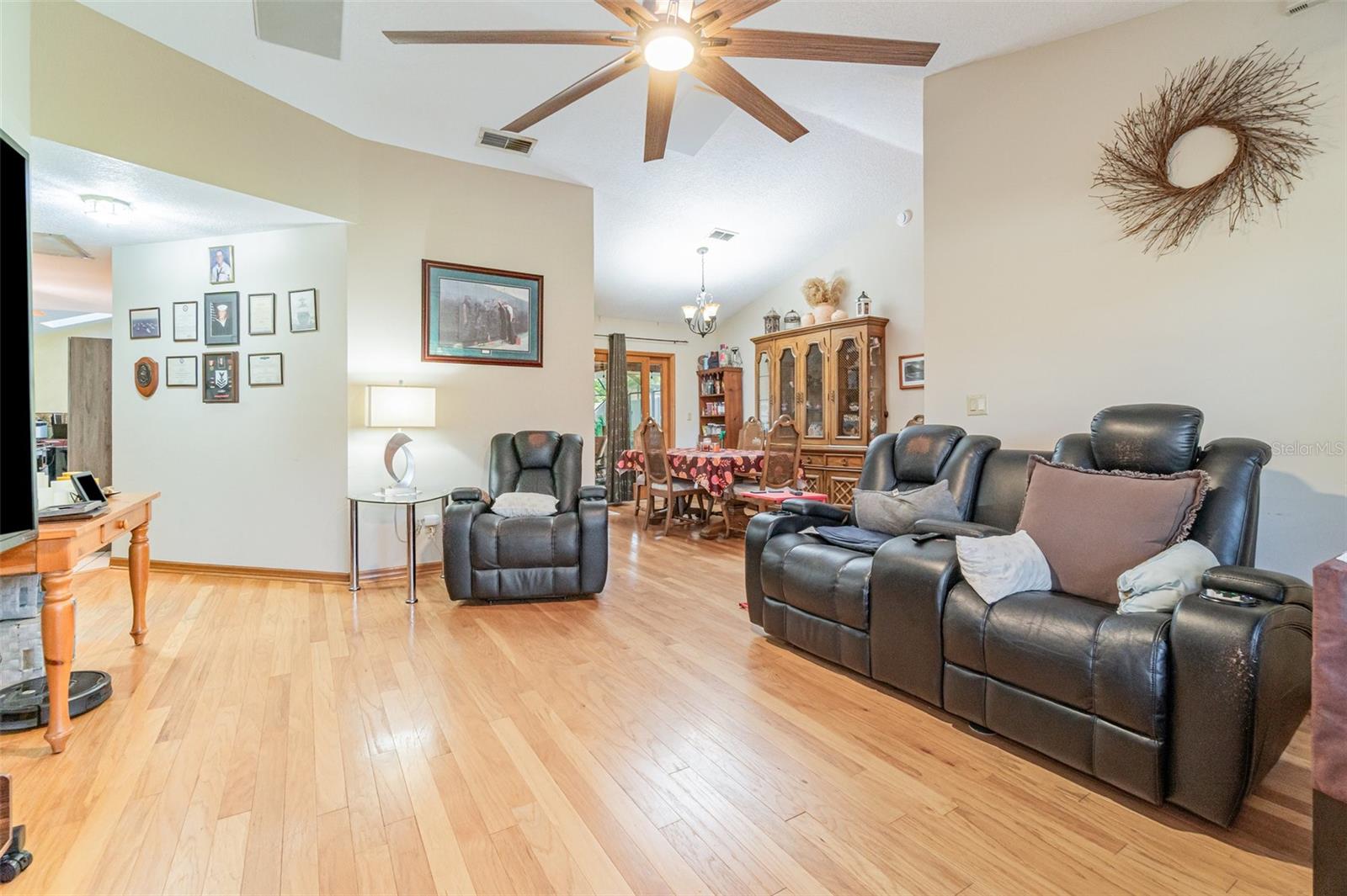 BLUE SPRINGS LANDING - Residential