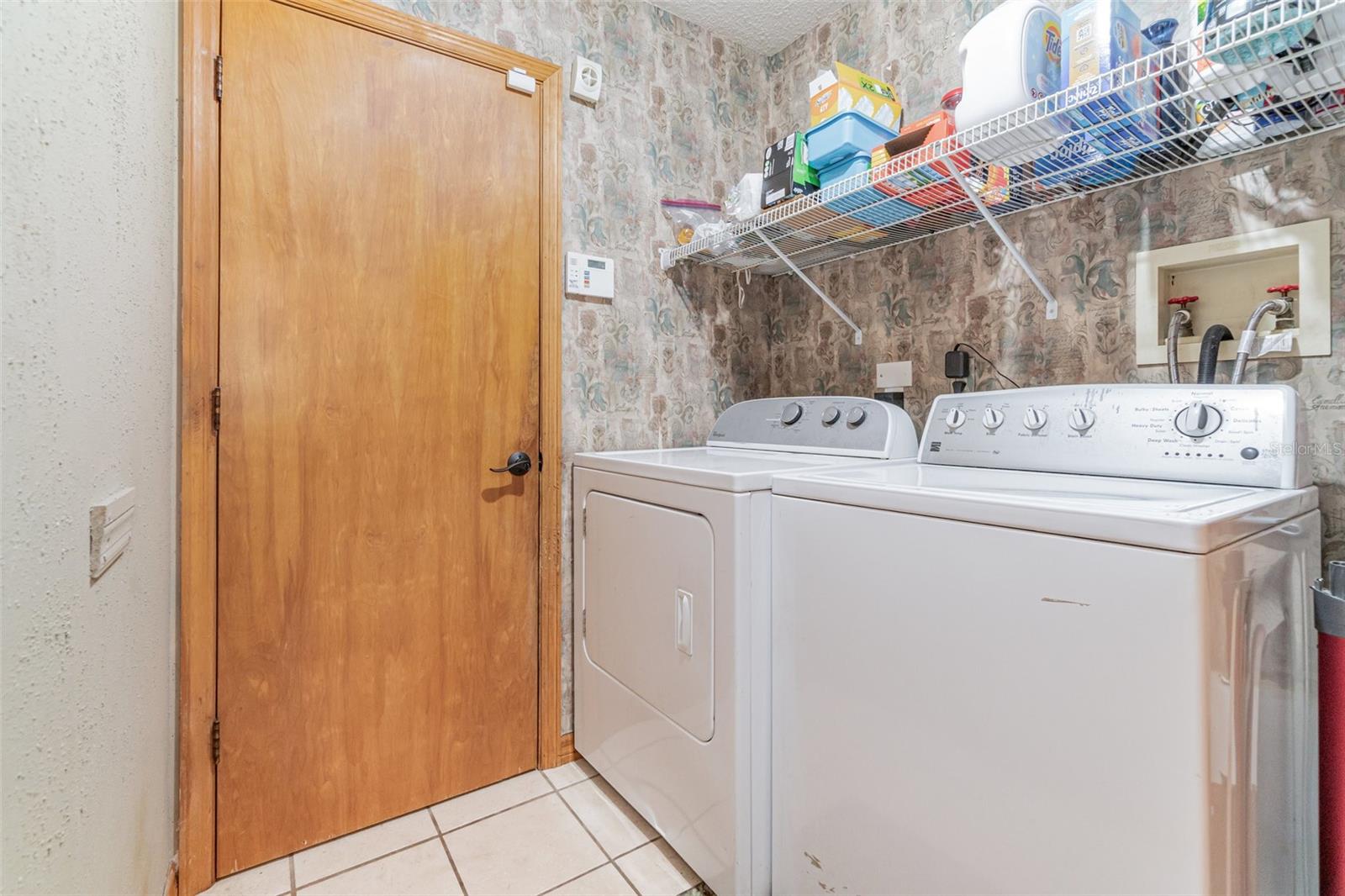 BLUE SPRINGS LANDING - Residential