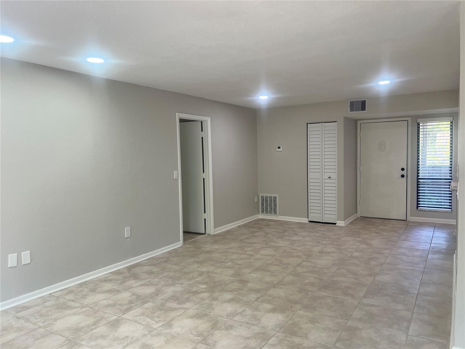 1697 BROOKHOUSE CIRCLE 116