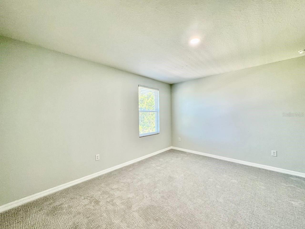 ZEPHYR RDG PH 1-A - Residential Lease