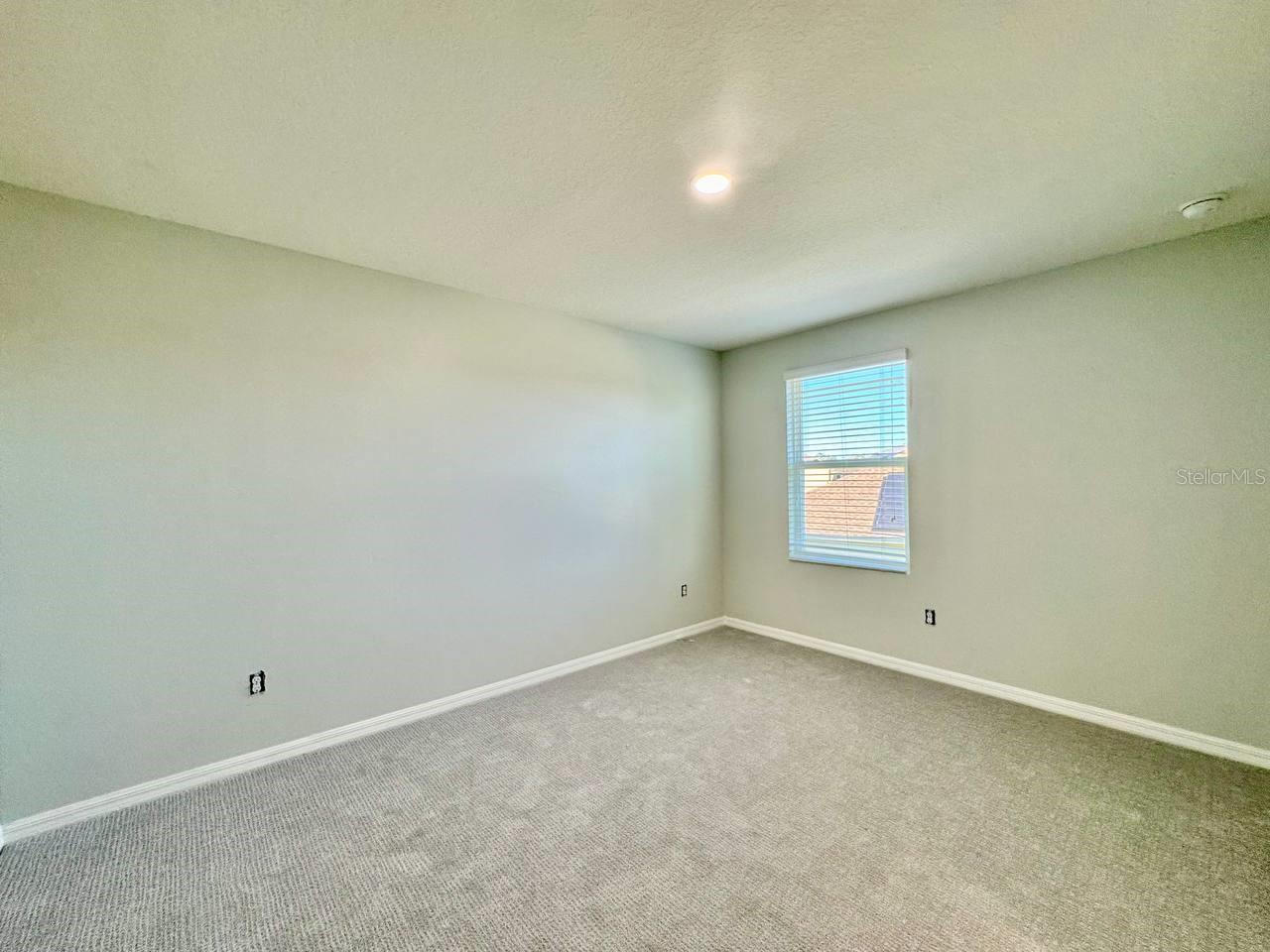 ZEPHYR RDG PH 1-A - Residential Lease